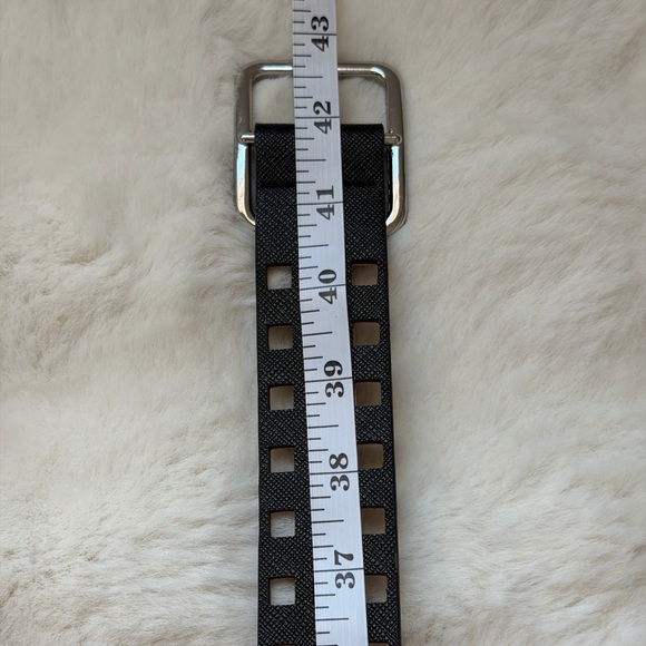 Chic Black Square-Cut Perforated Casual Faux  Leather Belt-M/L - Picture 6 of 7